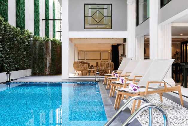 Villa de Pranakorn Bangkok